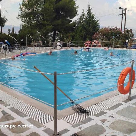 Ermis Hotel Lutrá Ipátisz Kültér fotó