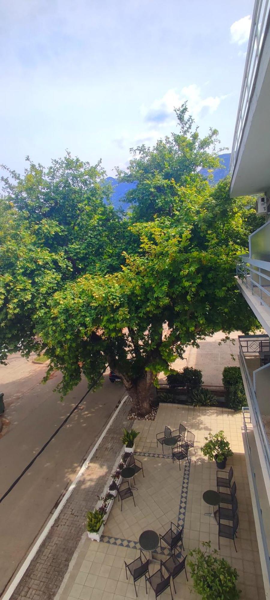 Ermis Hotel Lutrá Ipátisz Kültér fotó