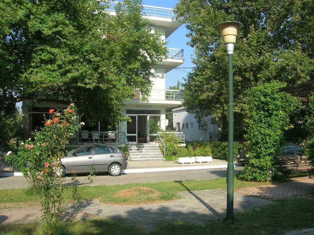 Ermis Hotel Lutrá Ipátisz Kültér fotó