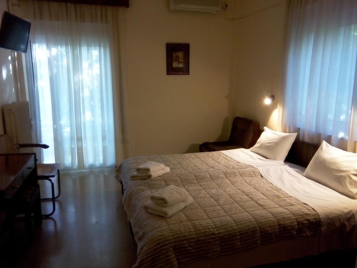 Ermis Hotel Lutrá Ipátisz Kültér fotó