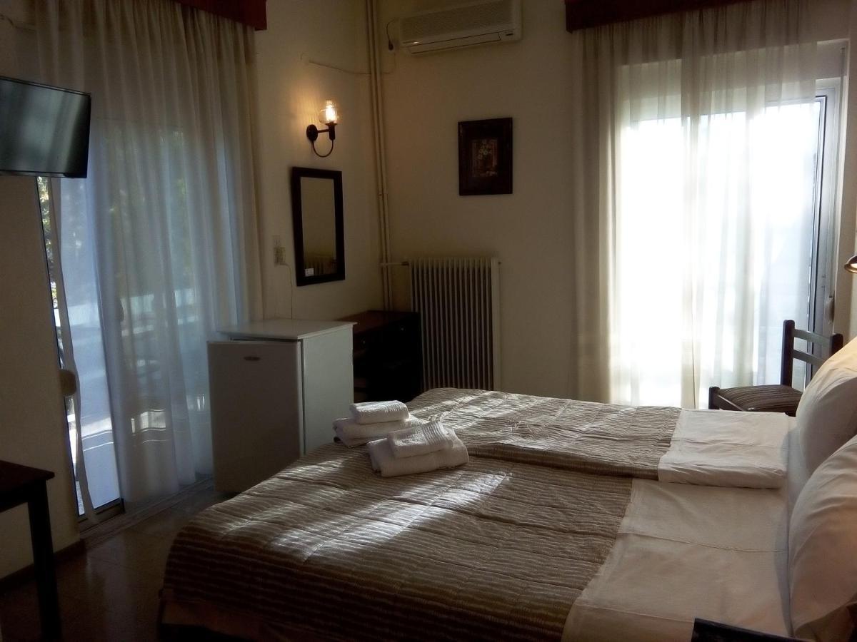 Ermis Hotel Lutrá Ipátisz Kültér fotó